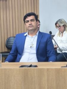 Vereador discute assuntos de interesse da comunidade